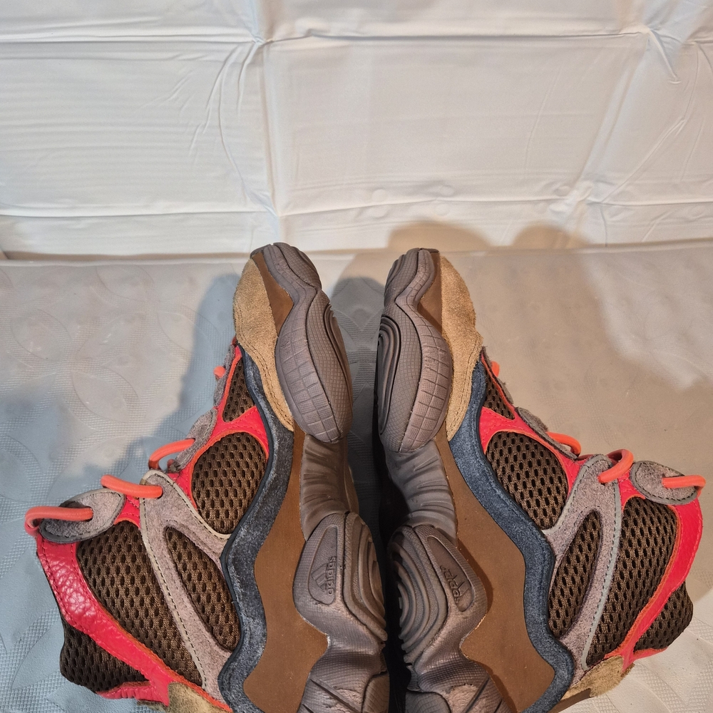 Youth Adidas Yeezy "Sumac" 500 Size 6.5 - Picture 5 of 6